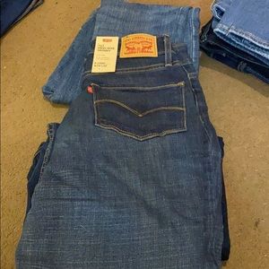 Levi jeans